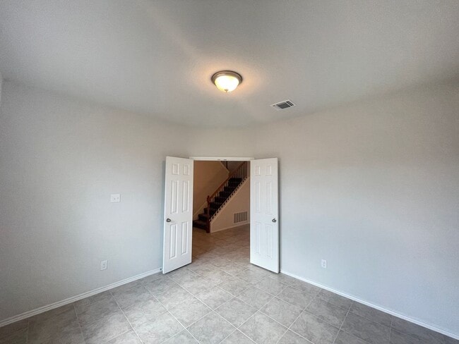 Photo - 1816 Cow House Ct