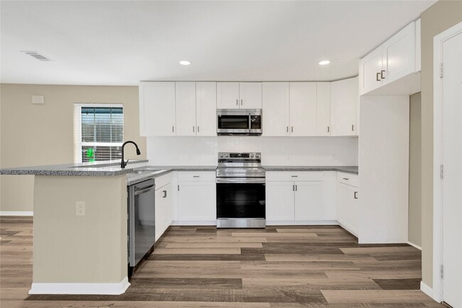 Photo - 7814 Avenue F