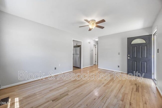 Photo - 427 W Park St