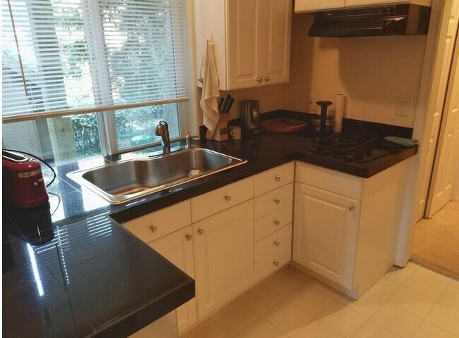 Photo - 13158 Sunset Ln Unit Apt for Rent