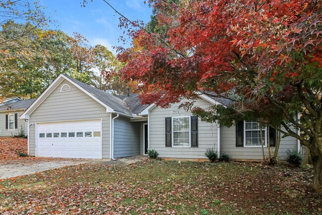 Photo - 1394 Luther Way