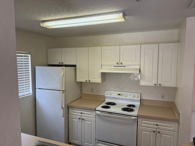 Photo - 18001 Richmond Pl Dr Unit 935