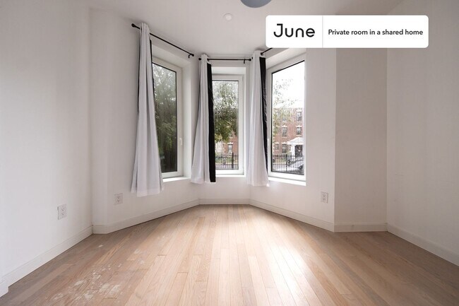 Photo - Room in Shared 4 bed/2 bath home Unit D