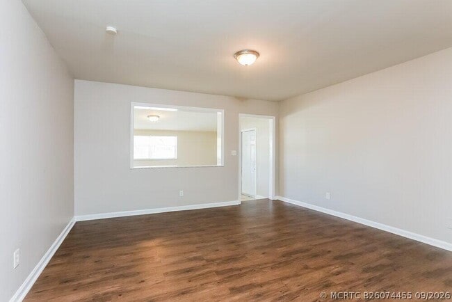 Photo - 2960 NW 20th St