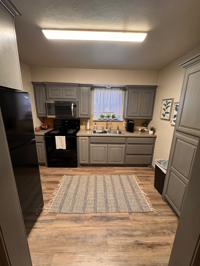 Photo - 1207 W Gore Blvd Unit 6