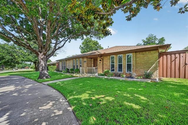 Photo - 2816 Pinehurst Dr