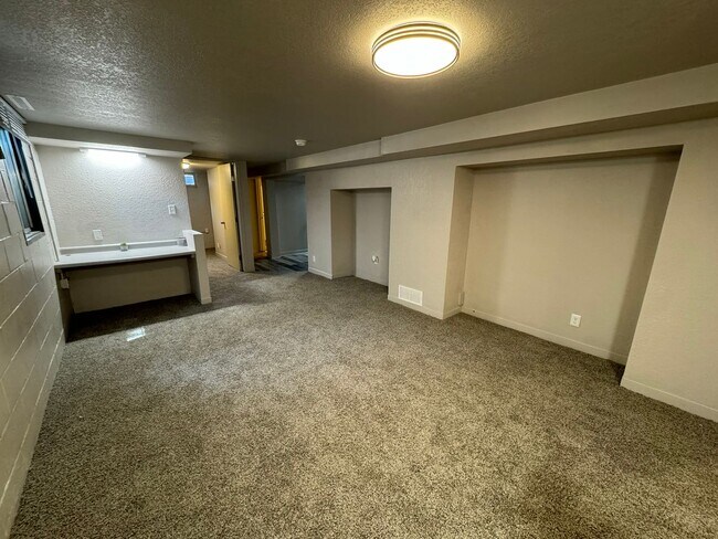 Photo - 13th Street Duplex (420/422) Unit 420 13th Street