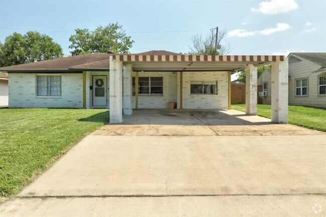 Building Photo - 3606 Yosemite St Rental