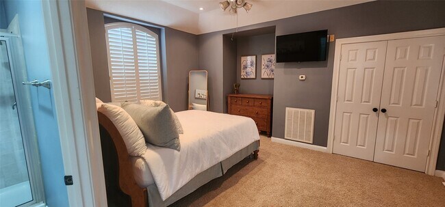 Photo - 66 W Mirror Ridge Cir