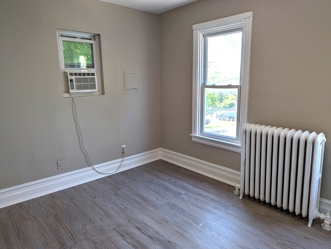 Photo - 139 S Lumber St Unit 2