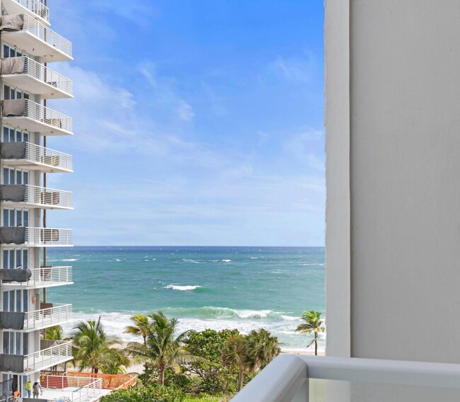 Building Photo - 1000 S Ocean Blvd Unit 6m Rental