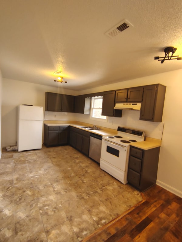 Photo - 704 S 2nd St Unidad 8