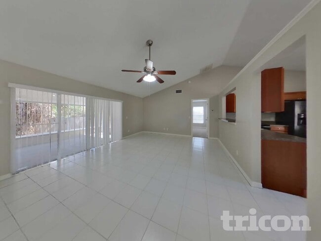 Photo - 2143 Opal Dr