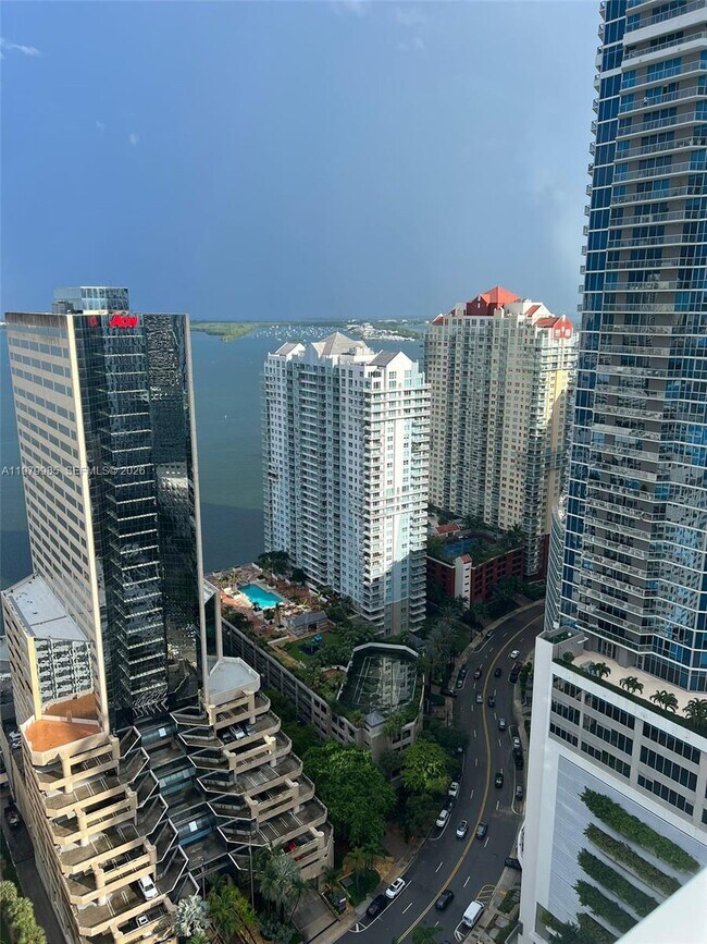 Photo - 951 Brickell Ave Unit 3710