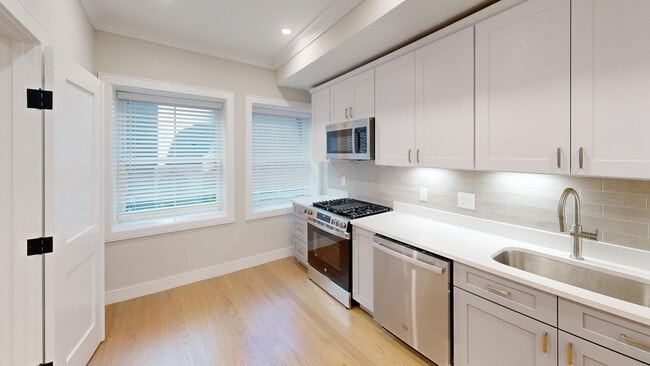 Photo - 225 Tremont St