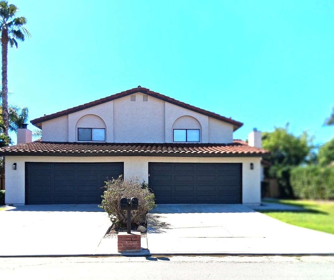 Photo - 6700 Corintia St Unidad 6700 Corintia