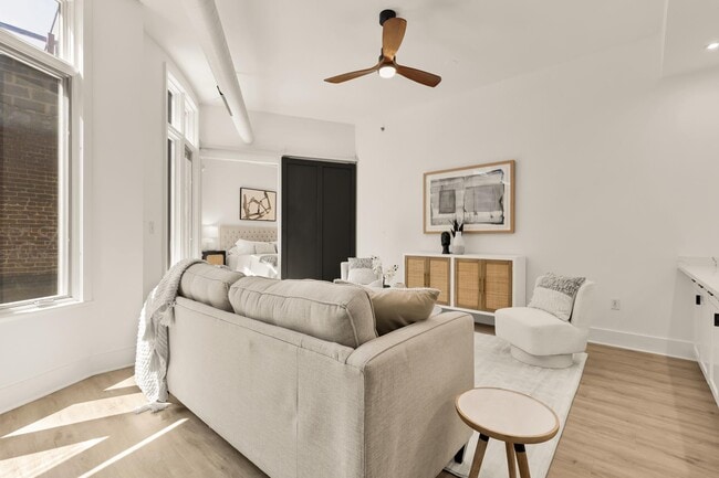 Photo - 1700 Kalorama Rd NW