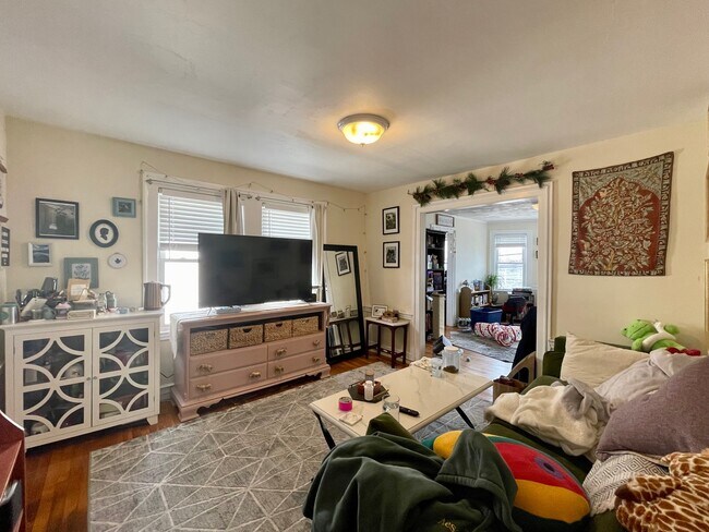 Photo - 62 Brock St Unit 2