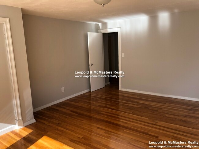 Photo - 127 Lanark Rd Unit 127 Lanark Road