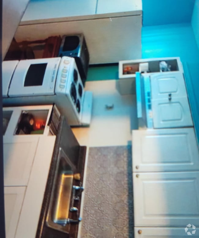 Building Photo - 4300 Norfolk Ave Unit 1 Rental