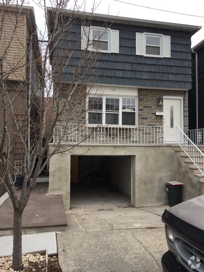 Building Photo - 14 Ayres Ct Rental