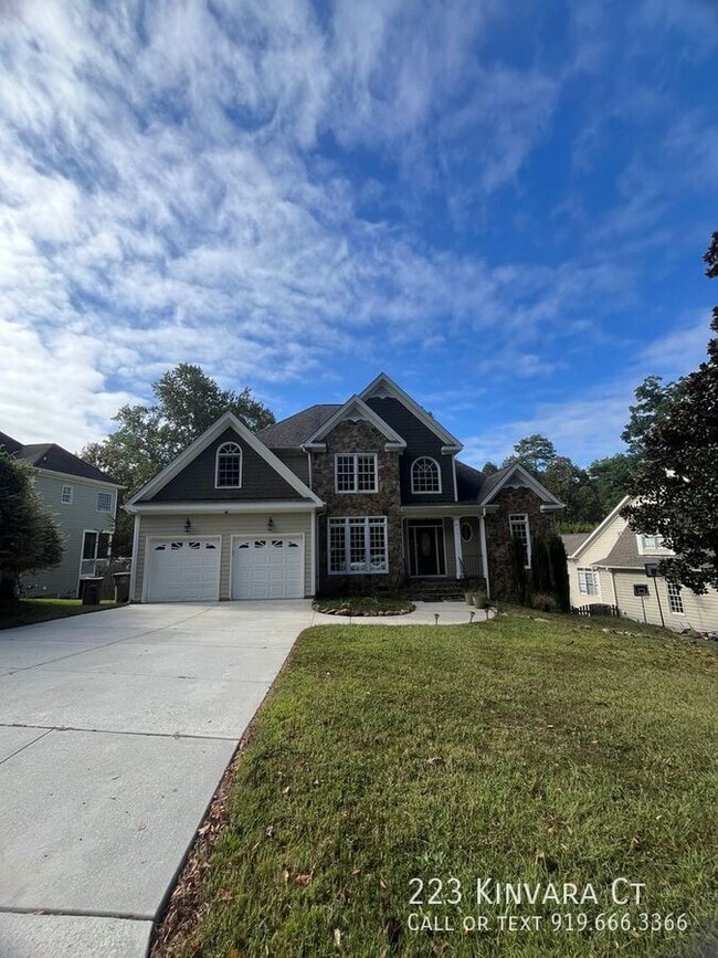 Building Photo - 223 Kinvara Ct