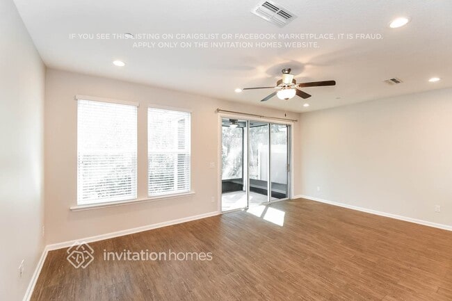 Photo - 63 Canary Palm Ct