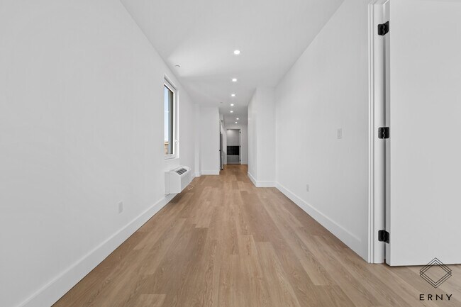 Photo - 1042 President St Unit 8D