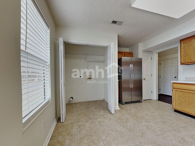 Photo - 7146 Mountain Mist Ln