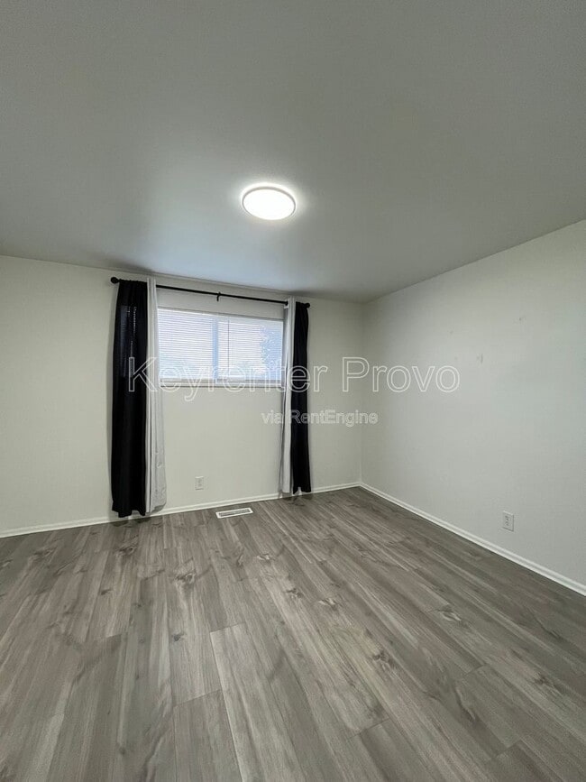 Photo - 670 S 500 E Unidad 1