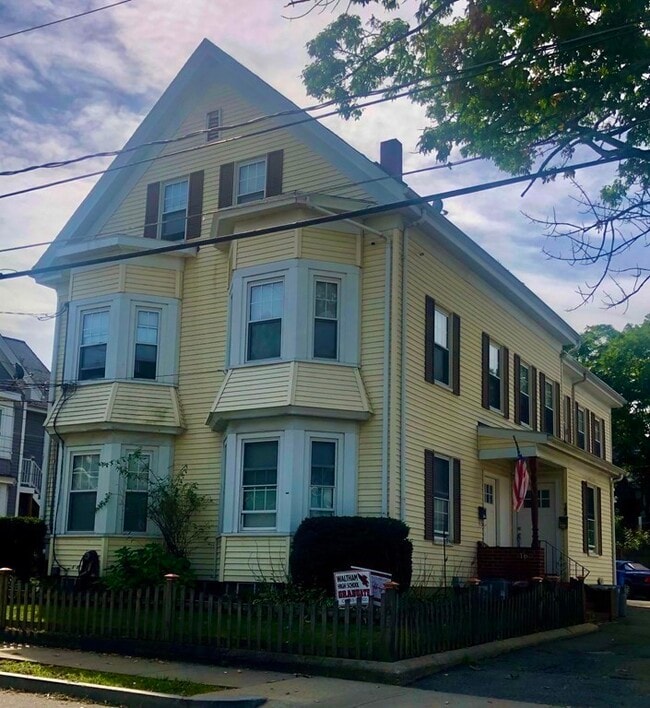 Photo - 165 Chestnut St Unit 2