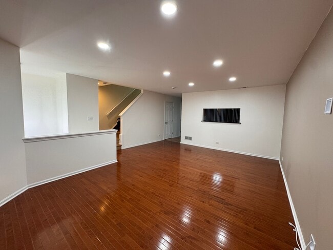 Photo - 2712 Woodmere Dr