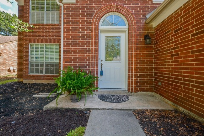Photo - 10 Ridgecross Pl