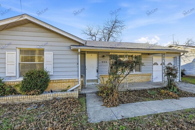 Building Photo - 208 Westfork Dr