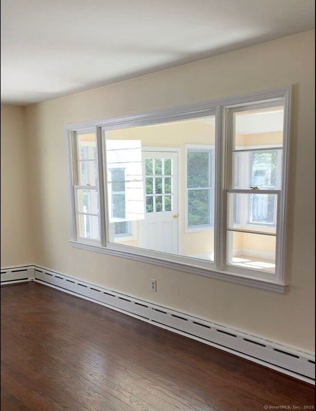 Photo - 14 Northfield Dr