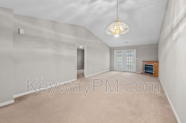 Photo - 2011 Summer Valley Way