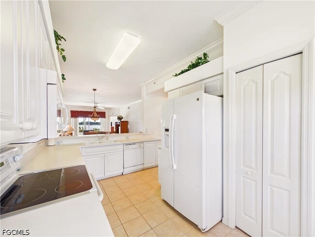 Building Photo - 10391 Butterfly Palm Dr Unit 1011