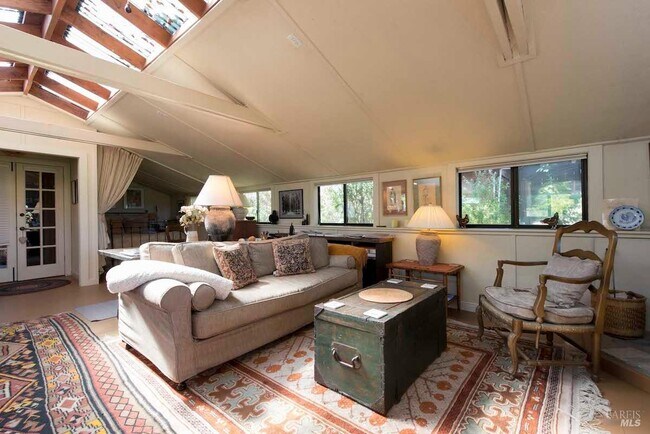 Photo - 430 Pratt Ave