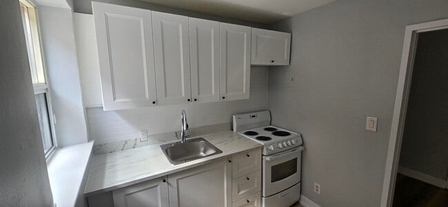 Photo - 1 Bedroom Apartment on the Kingsway Unit 1