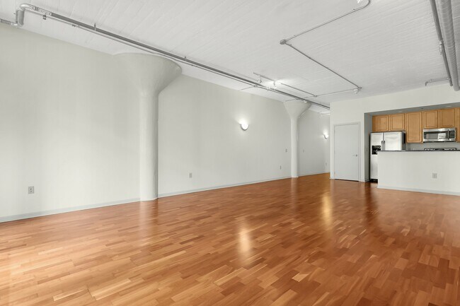 Photo - 221 N Front St Unit 405