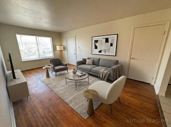 Photo - 803 Sissom Rd Unit Apt 4