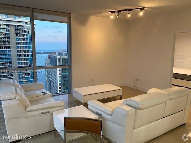 Building Photo - 2 br, 2.5 bath Condo - 1060 Brickell Ave A... Unit Apt 4001