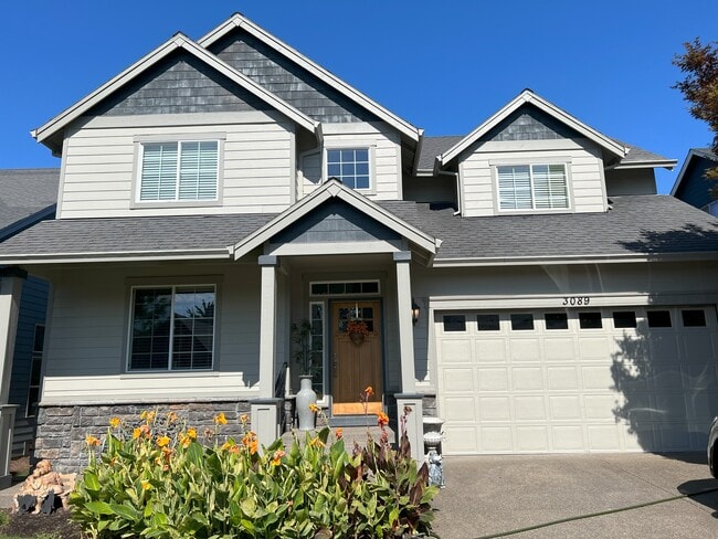 Building Photo - 3089 SE Riesling Rd Rental