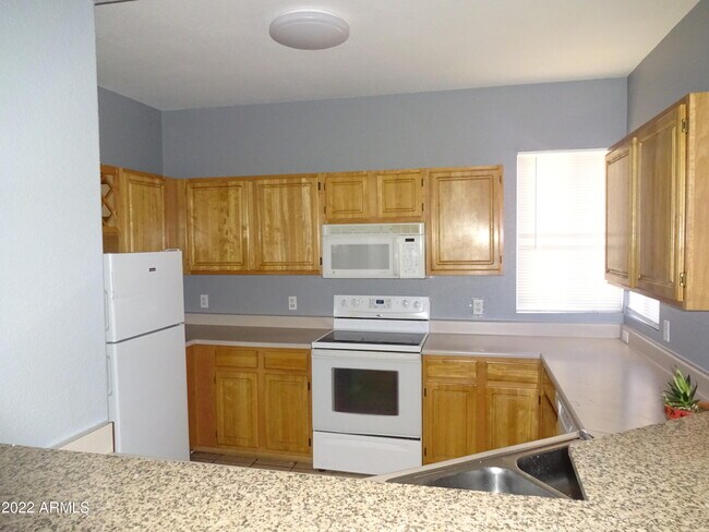 Photo - 2929 W Yorkshire Dr Unidad 1079