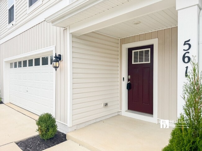 Photo - 561 Fawn Mdw Ln