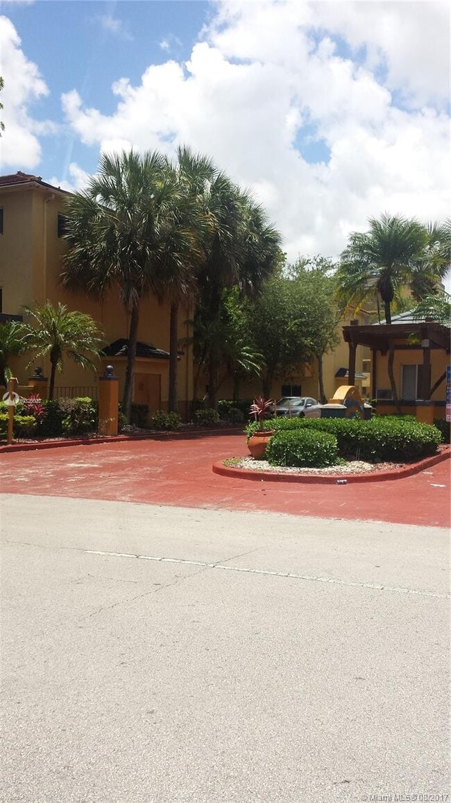 Building Photo - 8600 SW 149th Ave Unit 603