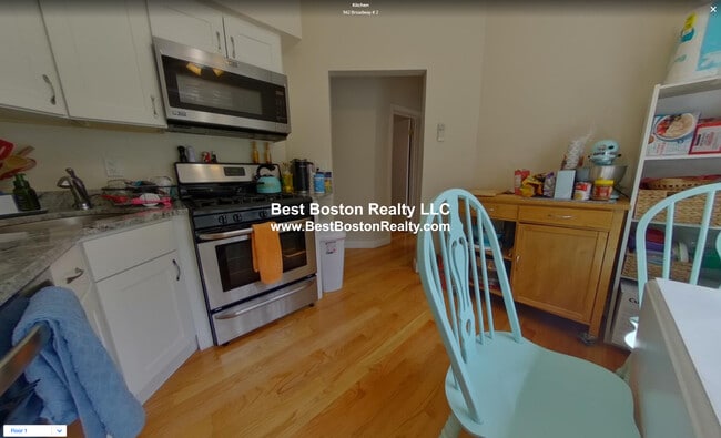 942 Broadway Unit 2