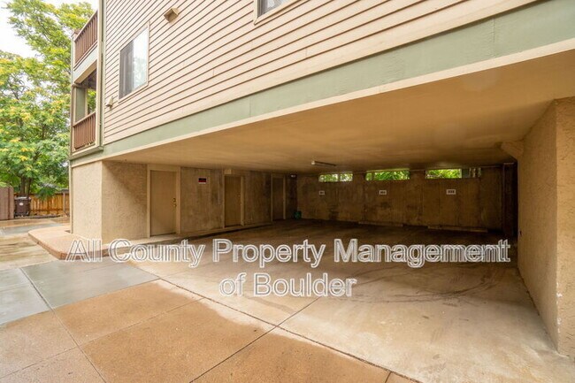 Photo - 1812 17th St Unidad 204