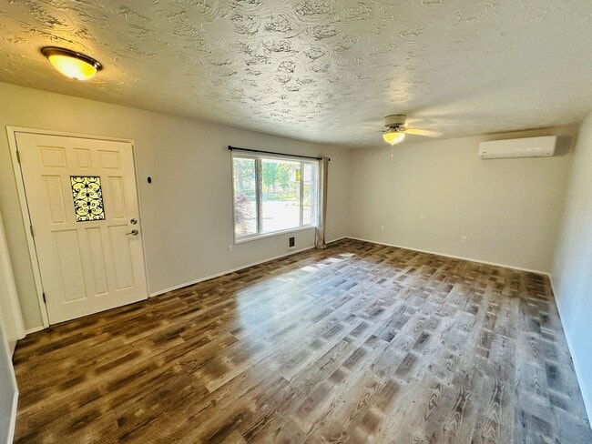 Photo - 22213 NE 37th Ave