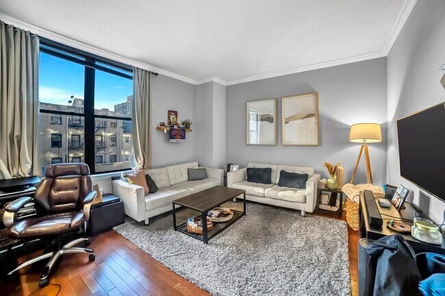 Photo - 4315 Park Ave Unit 3H